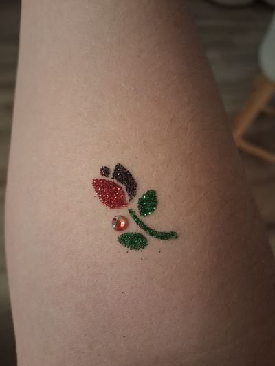Duran Fun Lab glitter tattoo station