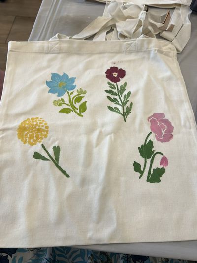 Stencil-painted canvas tote bag craft by Duran Fun Lab