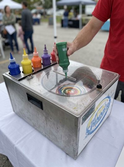 Duran Fun Lab commercial spin art station